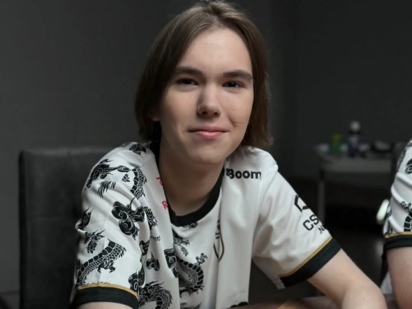 16岁的巴 16岁的巴