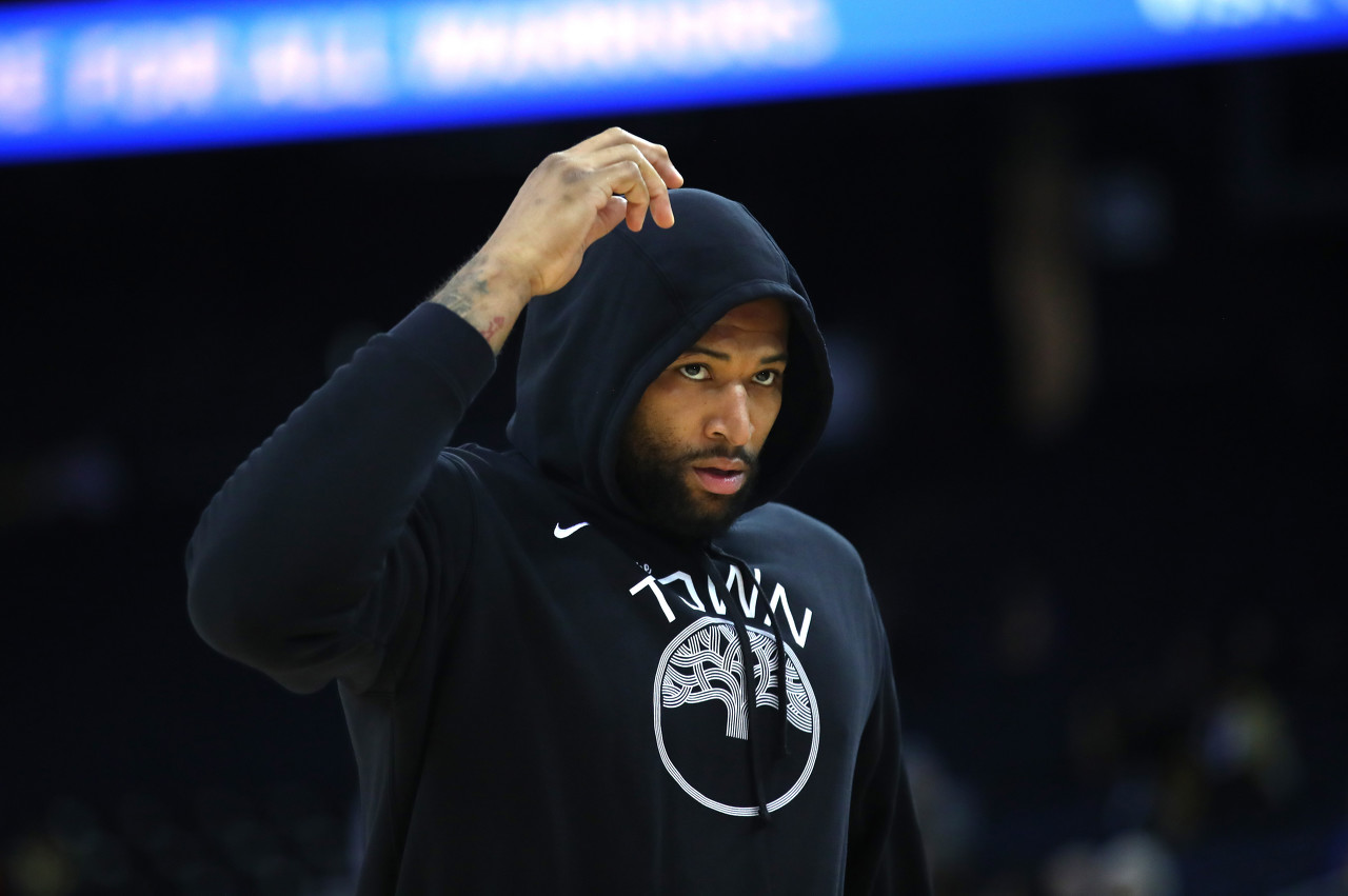 着简单大方 着简单大方