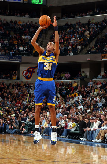 角球短开拉 角球短开拉