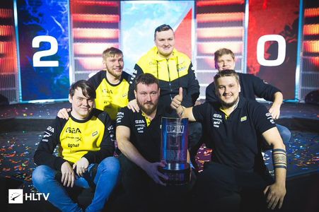 里沙利松晒AI制作孙兴慜雕像图，并艾特热刺官方“请安排”